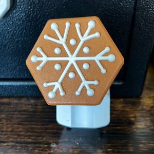 Yankee Candle gingerbread snowflake wallflower ⛄️☃️